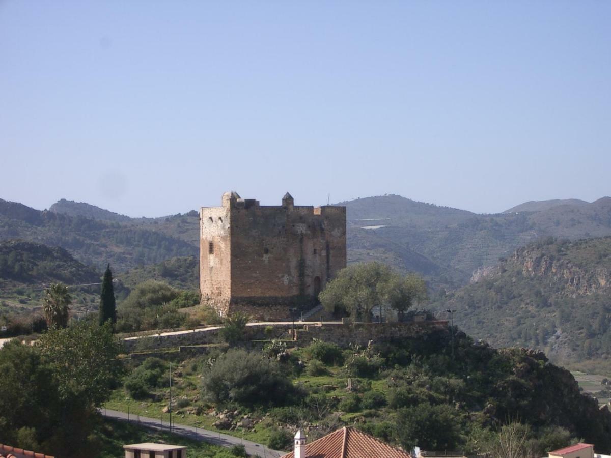 Apartments Altos Del Castillo Vélez de Benaudalla Exteriör bild